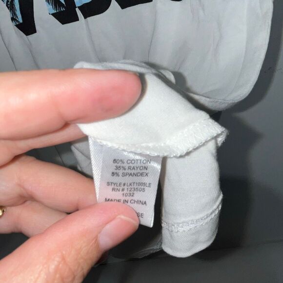 Heart & Hips Women's White Good Vibes Crew Neck Tunic T-Shirt Small NWT - Picture 8 of 8